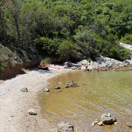 Apartment With Parking Space Sveti Jakov - Losinj - 8011