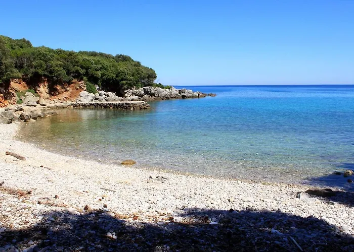Apartment With Parking Space Sveti Jakov - Losinj - 8011