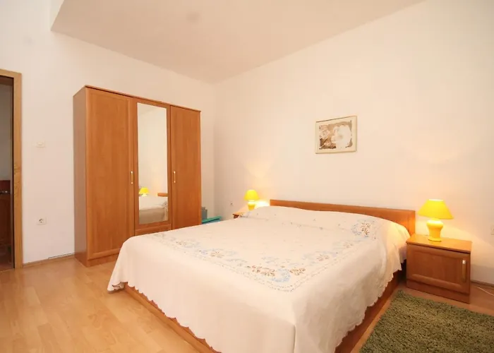 With Parking Space Sveti Jakov - Losinj - 8011 Apartment *